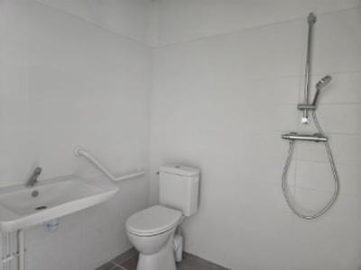 Local commercial - 70 m² - 2 pièces