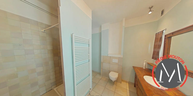 Appartement - 82 m² - 3 pièces