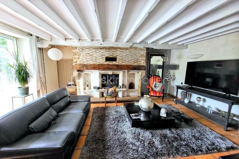 Maison traditionnelle - 177 m² - 7 pièces