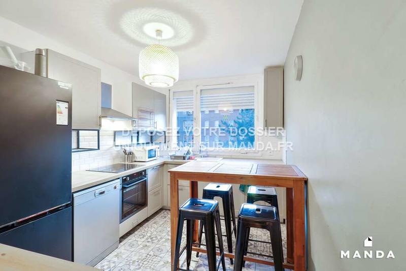 Appartement - 100 m² - 7 pièces