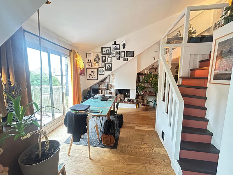 Appartement - 79 m² - 2 pièces