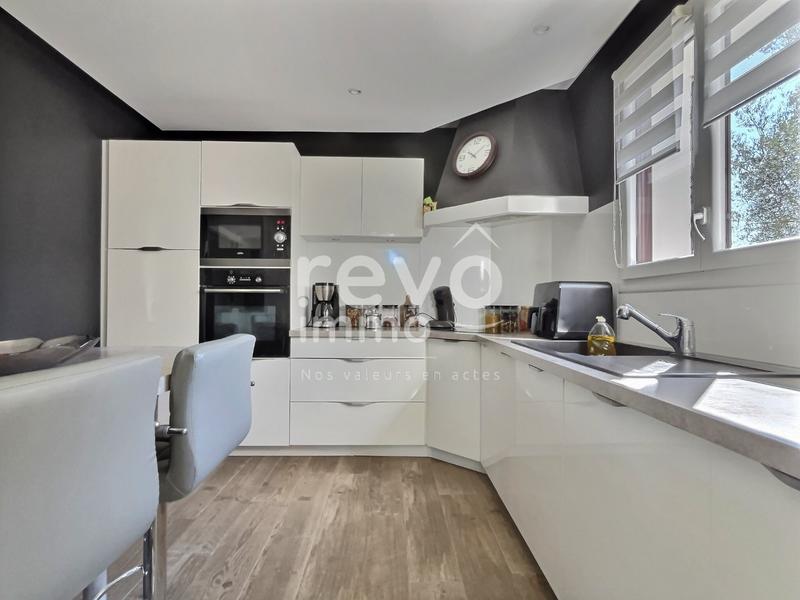 Maison - 190 m² - 6 pièces