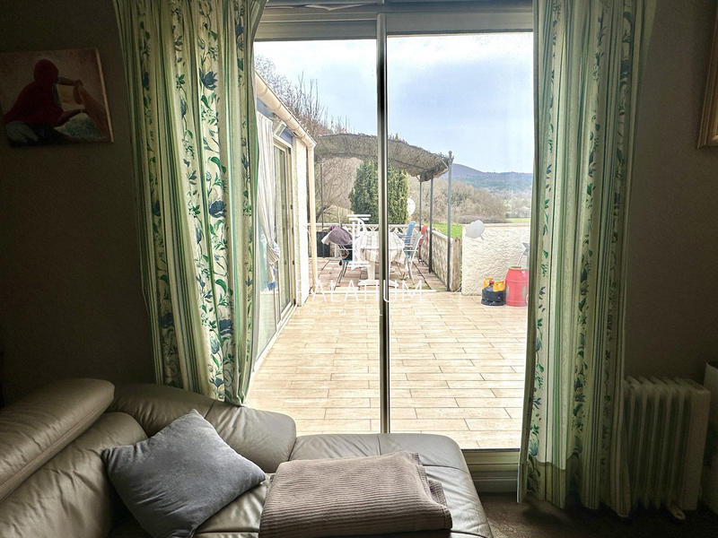 Maison - 140 m² - 7 pièces