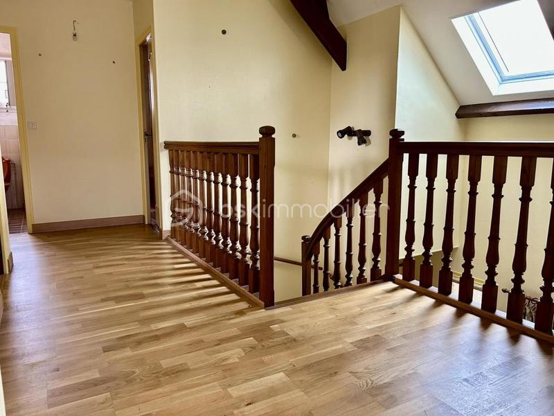 Maison - 175 m² - 8 pièces