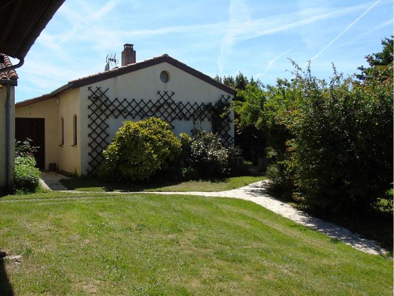 Maison traditionnelle - 150 m² - 6 pièces