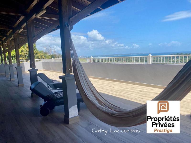 Villa - 276 m² - 8 pièces