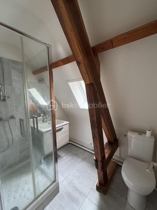 Maison traditionnelle - 128 m² - 7 pièces