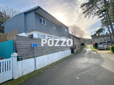 Maison - 170 m² - 8 pièces