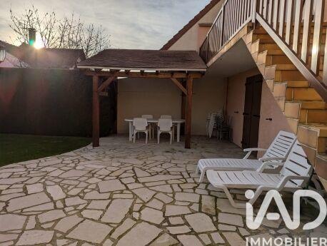 Maison - 102 m² - 5 pièces