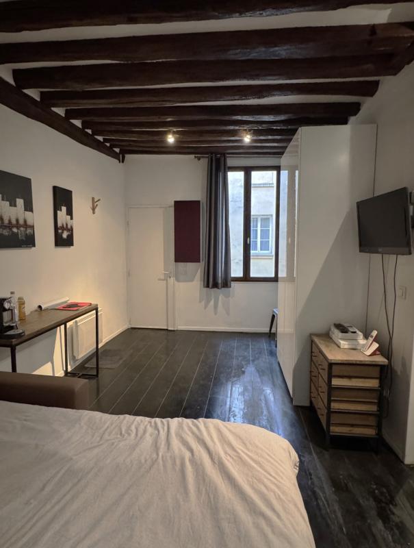 Studio - 21 m² - 1 pièce