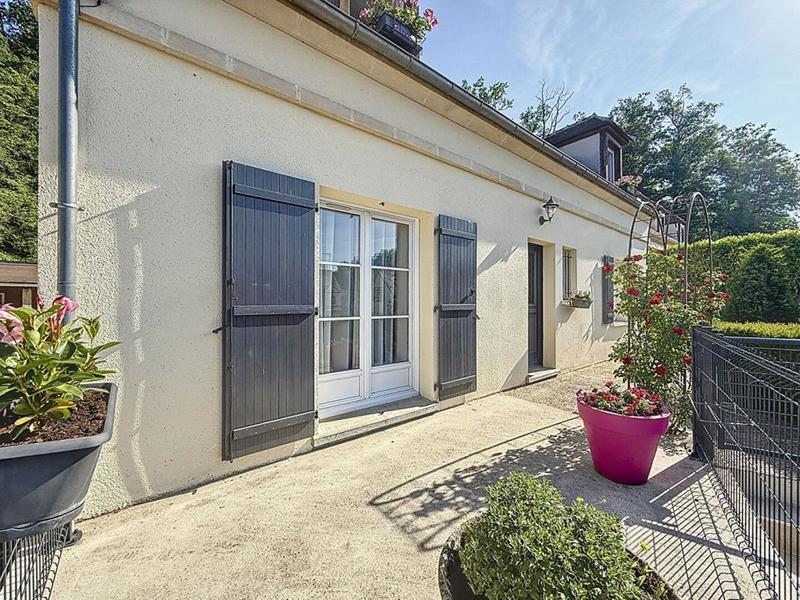 Maison - 177 m² - 6 pièces