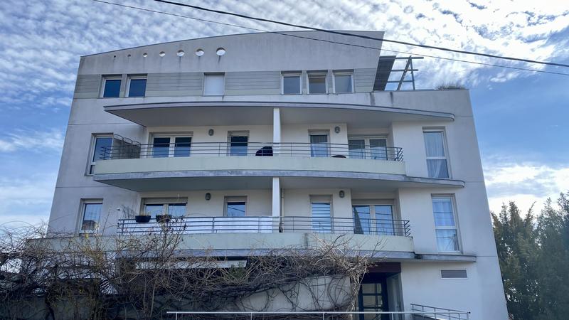 Appartement - 84 m² - 3 pièces