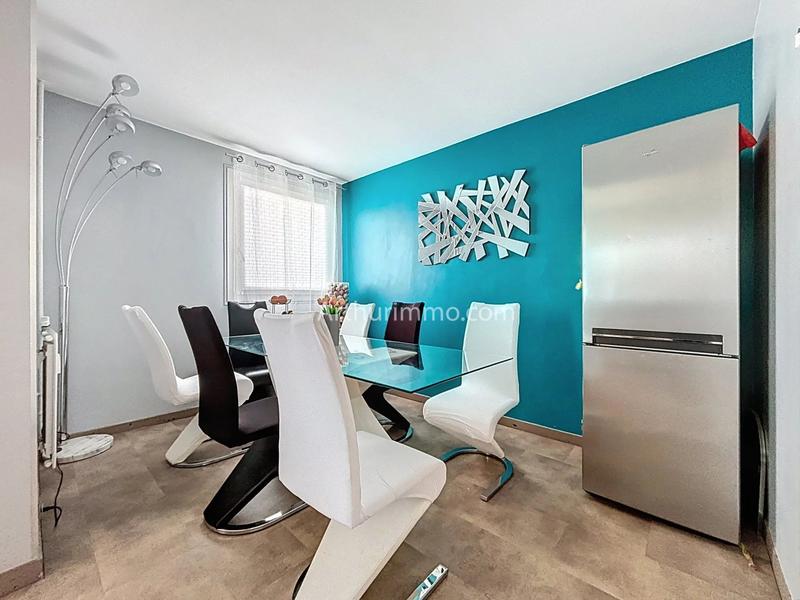 Appartement - 97 m² - 6 pièces