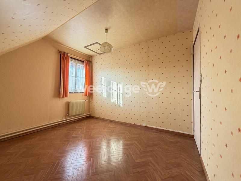 Maison - 142 m² - 6 pièces