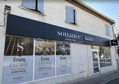 Local commercial - 130 m² - 4 pièces