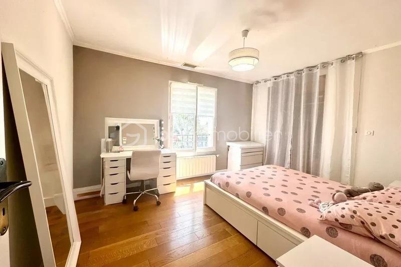 Villa - 170 m² - 7 pièces