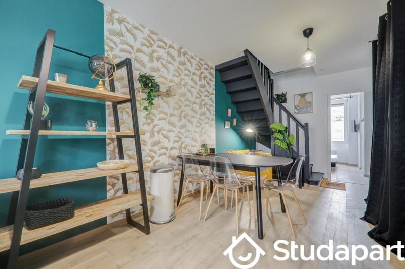 Chambre - 9 m² - 1 pièce