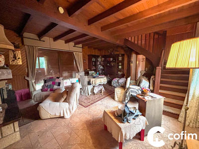 Maison - 104 m² - 3 pièces