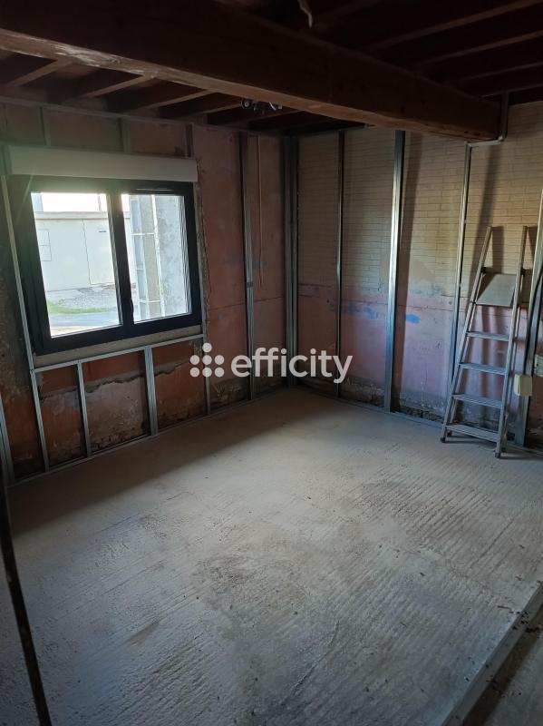 Maison - 121 m² - 4 pièces