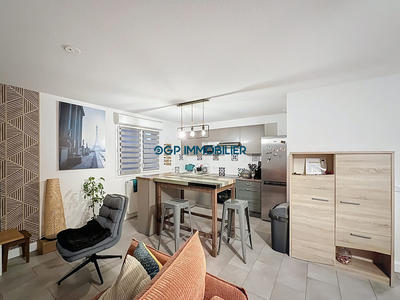 Maison - 73 m² - 3 pièces