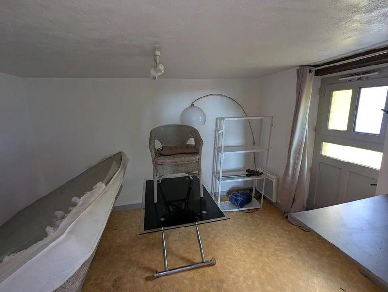 Maison - 224 m² - 9 pièces