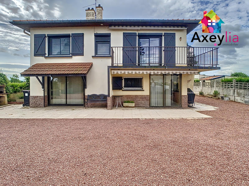 Maison - 136 m² - 6 pièces