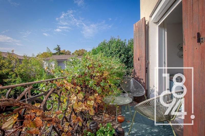 Appartement - 106 m² - 4 pièces