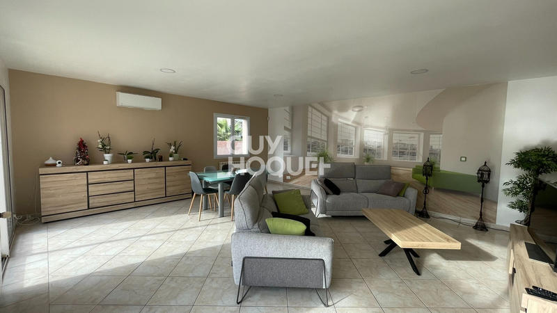 Maison - 105 m² - 5 pièces