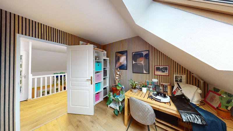 Maison - 165 m² - 6 pièces