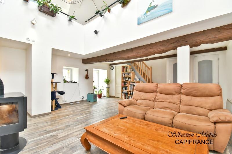 Maison - 151 m² - 6 pièces