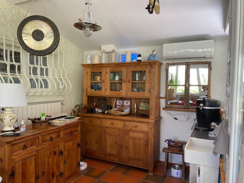 Maison - 260 m² - 9 pièces