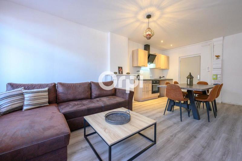 Immeuble - 8 pièces