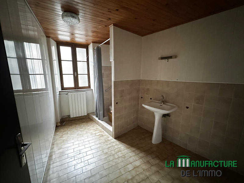 Maison - 130 m² - 7 pièces
