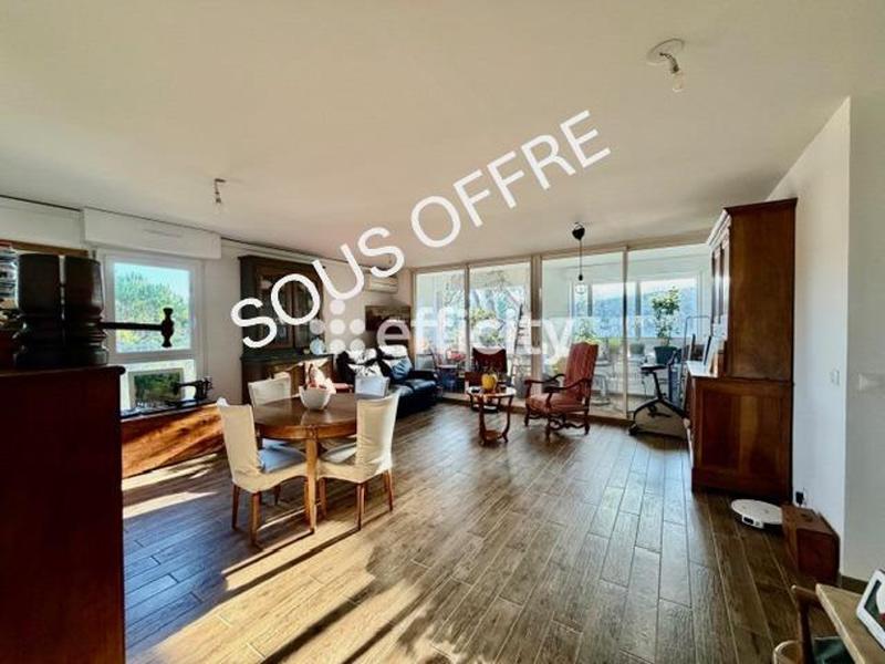 Appartement - 76 m² - 3 pièces