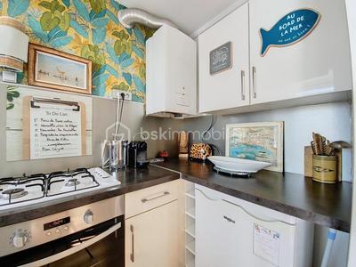 Studio - 25 m² - 1 pièce