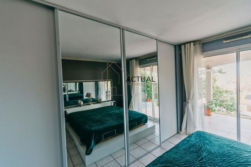 Villa - 153 m² - 7 pièces