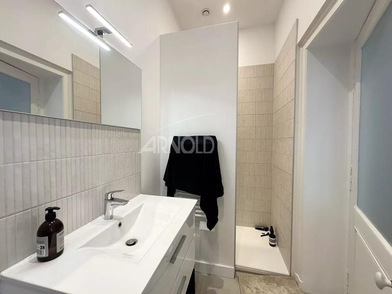 Appartement - 103 m² - 4 pièces