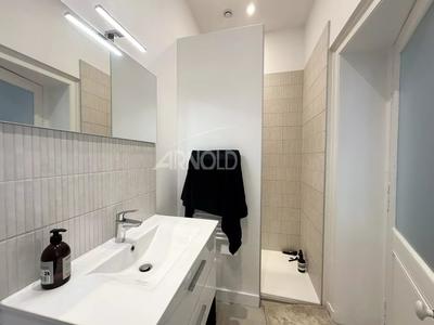 Appartement - 103 m² - 4 pièces