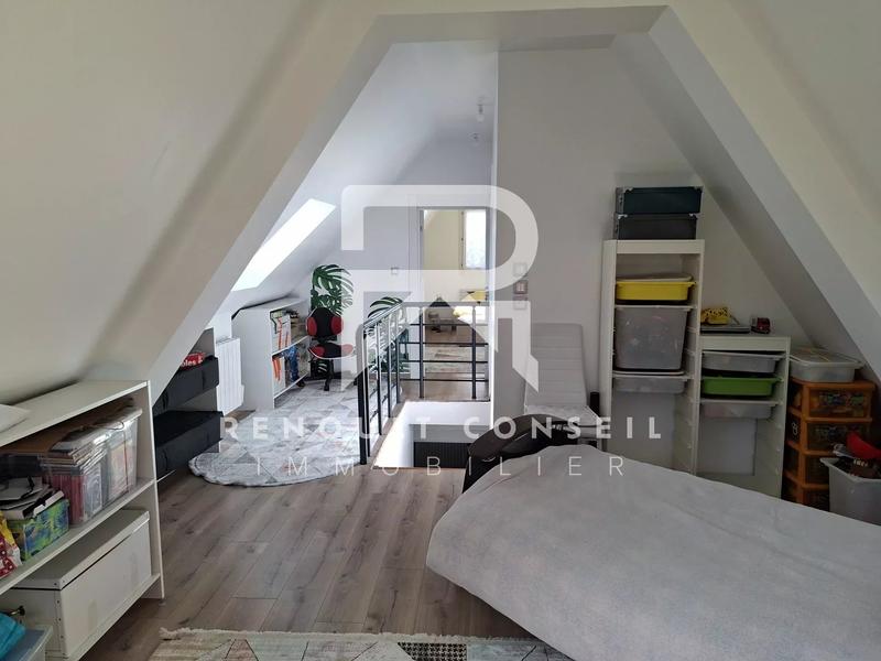 Maison - 221 m² - 9 pièces