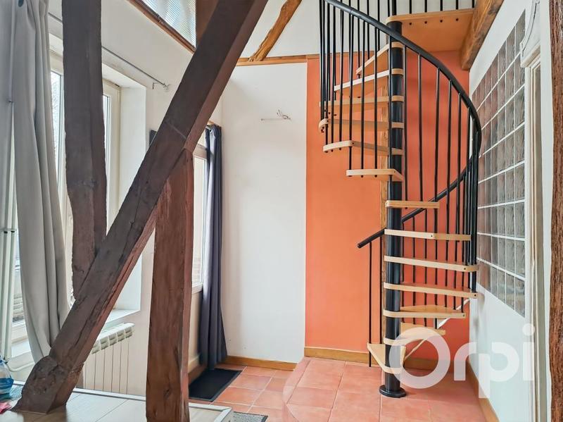 Maison - 176 m² - 7 pièces