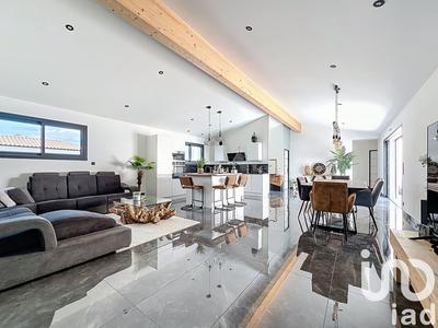 Maison - 150 m² - 6 pièces