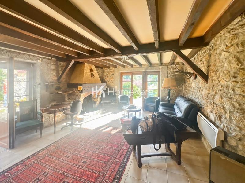 Maison - 135 m² - 6 pièces