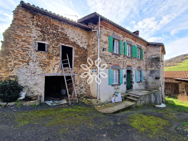 Maison de village - 100 m² - 5 pièces