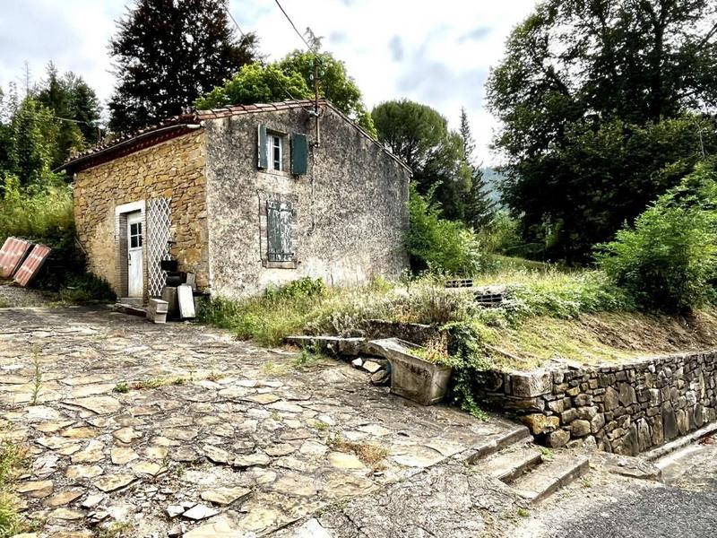 Propriété - 300 m² - 11 pièces