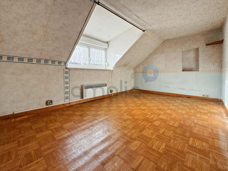 Maison - 64 m² - 4 pièces