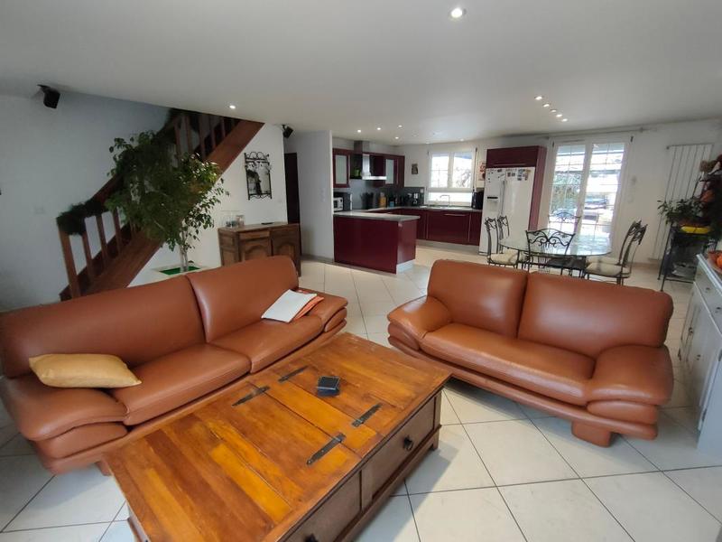 Maison - 150 m² - 7 pièces