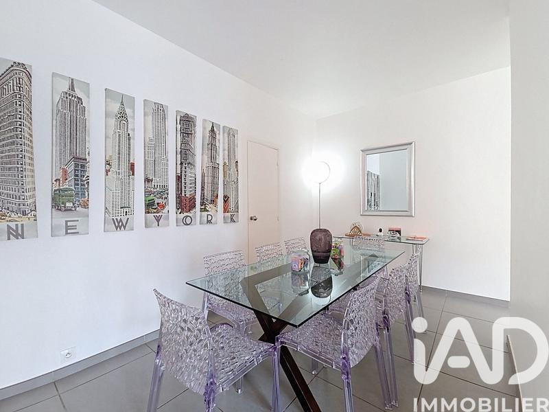 Appartement - 104 m² - 4 pièces