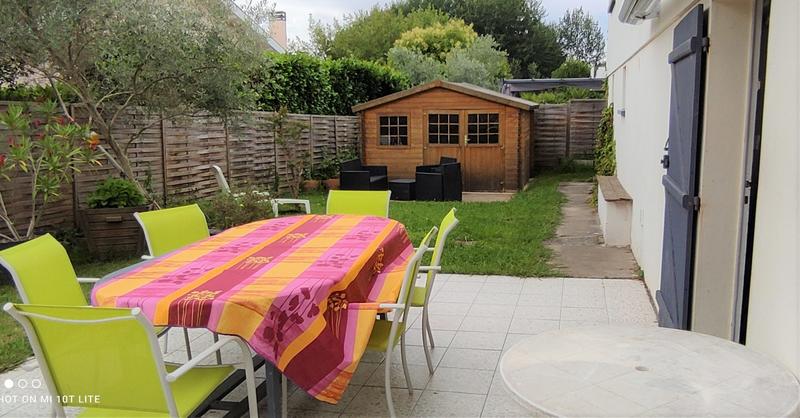 Maison - 200 m² - 9 pièces