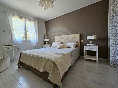 Maison - 111 m² - 4 pièces