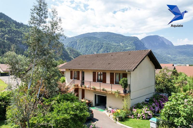 Maison - 130 m² - 5 pièces